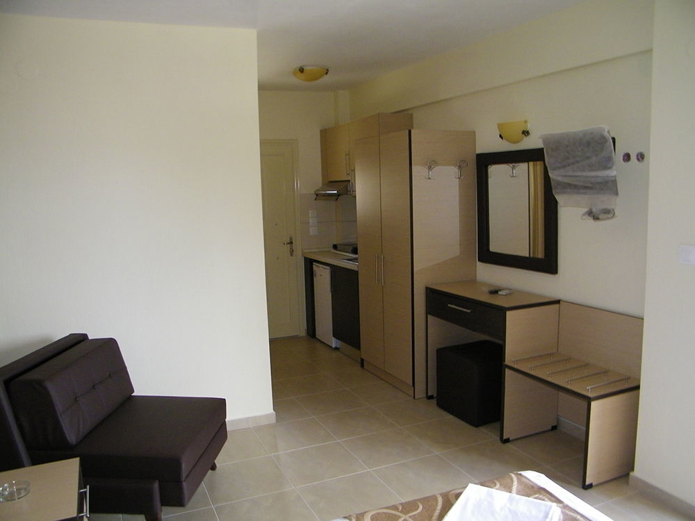 Appartamento Castro deluxe Toroni Esterno foto